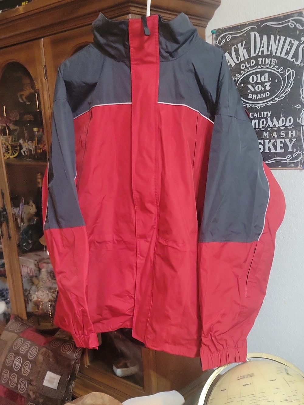 Marlboro Windbreaker- Vintage